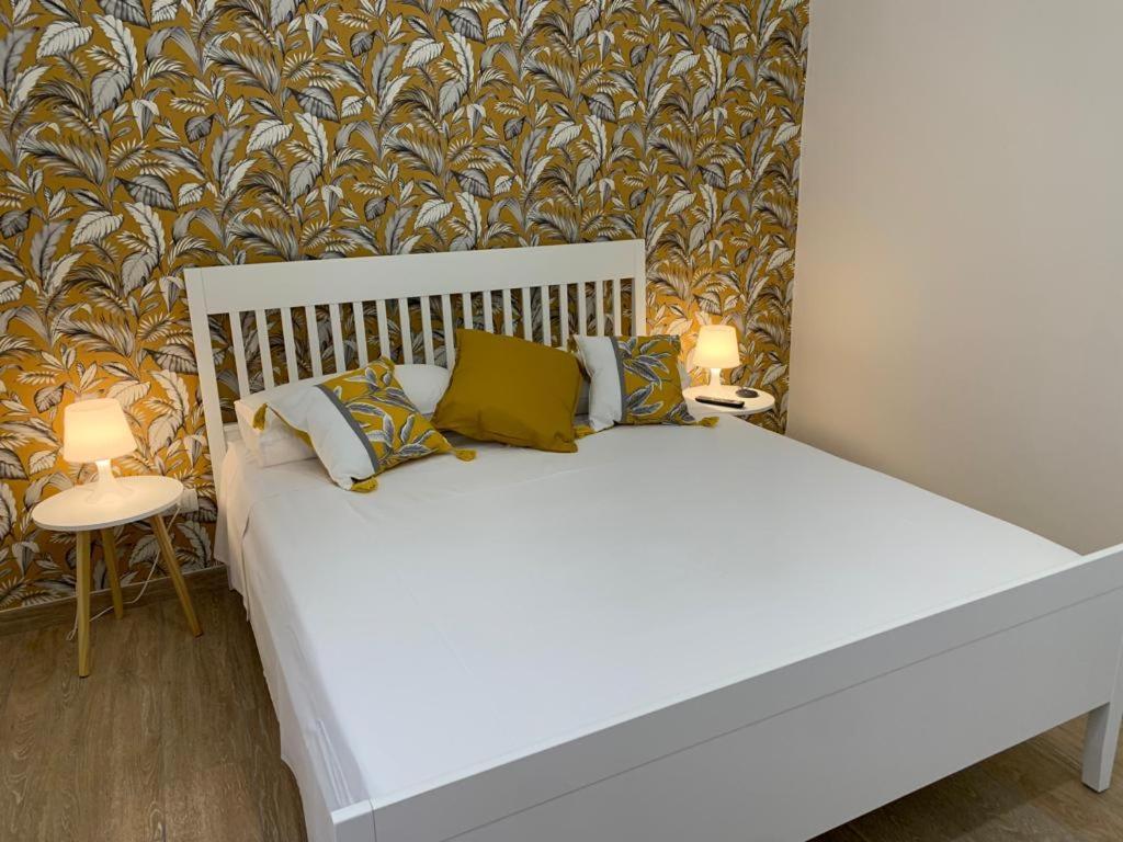Donna Luisa-Catania Charming Apartman Kültér fotó