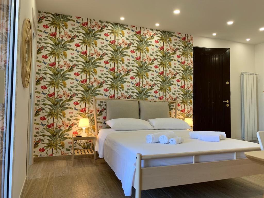Donna Luisa-Catania Charming Apartman Kültér fotó