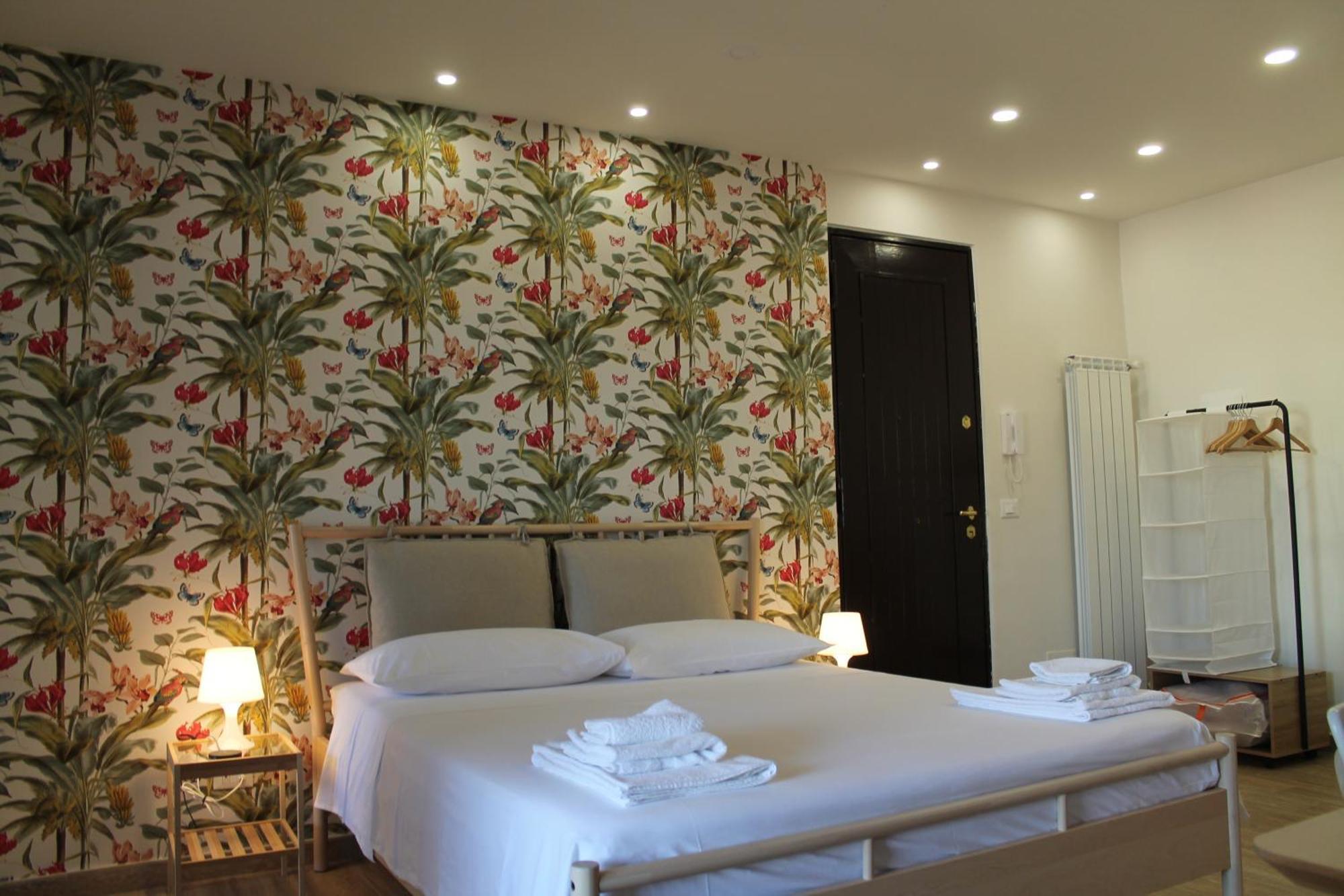 Donna Luisa-Catania Charming Apartman Kültér fotó
